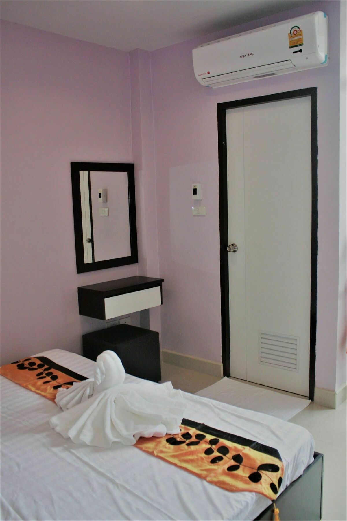สำเพ็ง อพาร์ตเมนต์ Hotel กรุงเทพมหานคร ภายนอก รูปภาพ